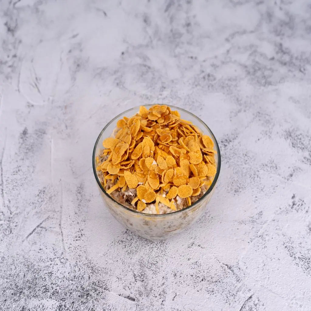 Masoub with Cream and Corn Flakes